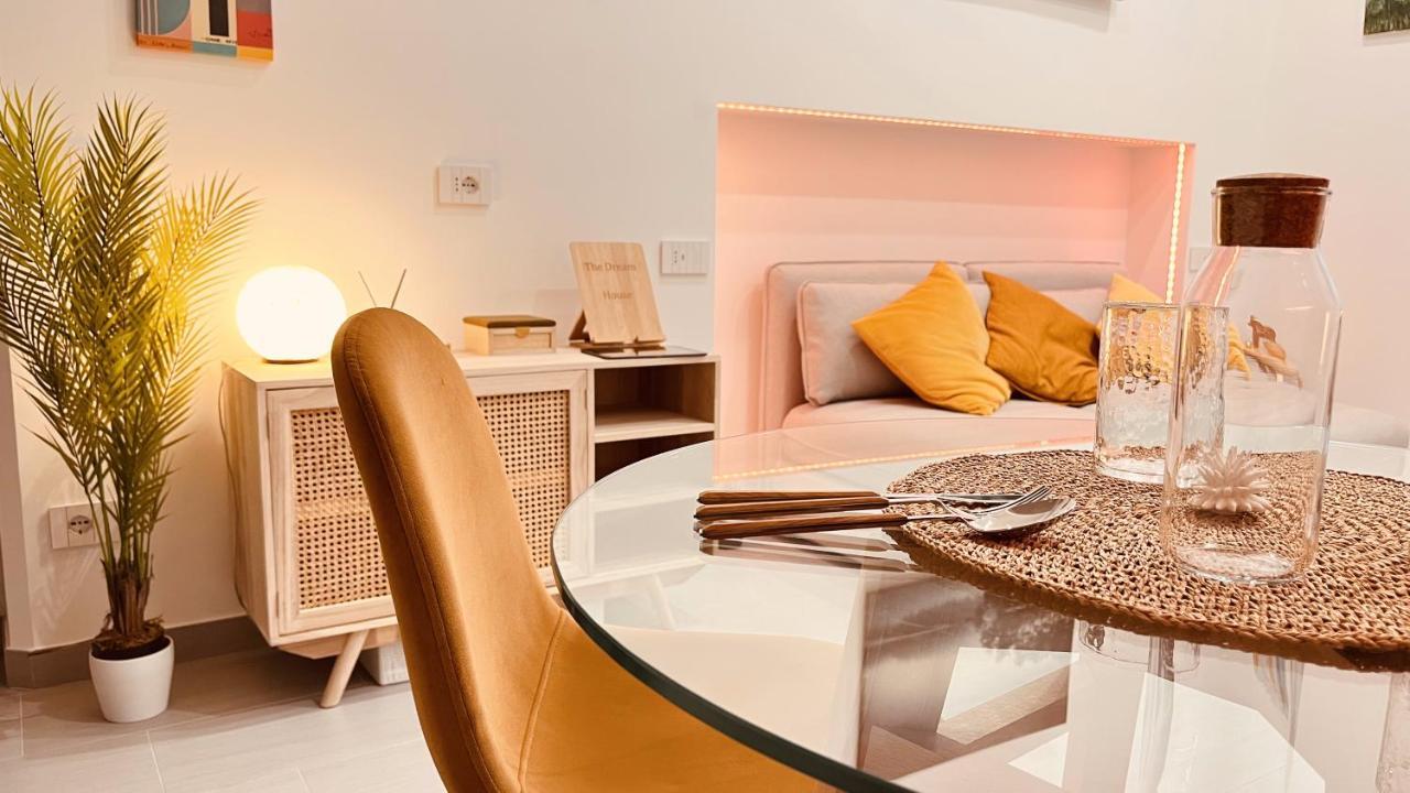 The Dream Villa มัสซาลูเบรนเซ ภายนอก รูปภาพ